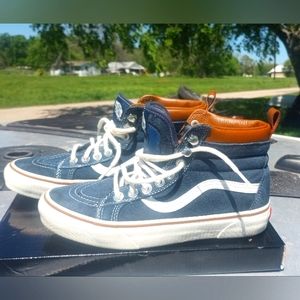 women's, Canvas and suede lace up vans